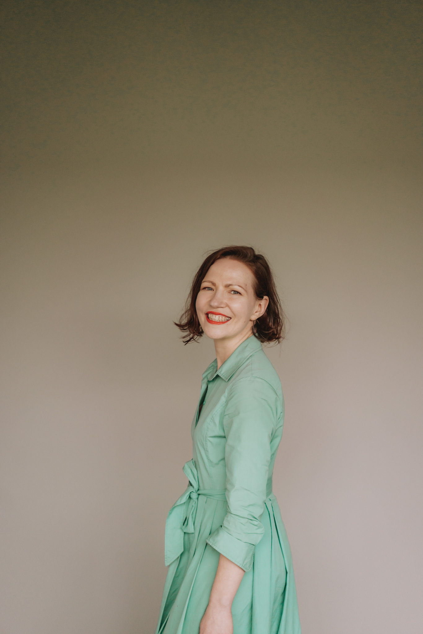 Yuliya facilitating a session